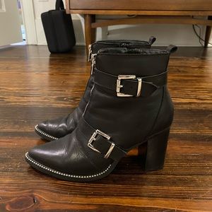 Like New Steve Madden Booties